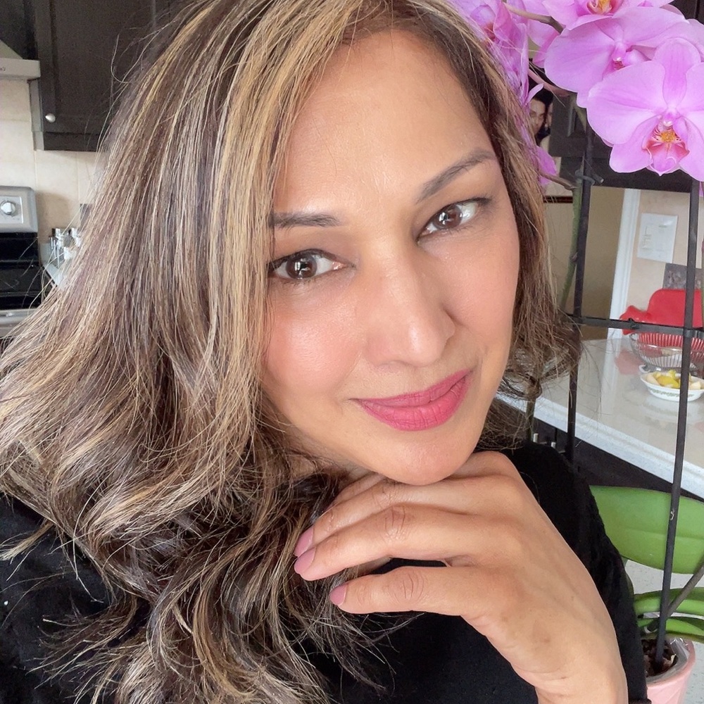 Meet your Posher, Monica